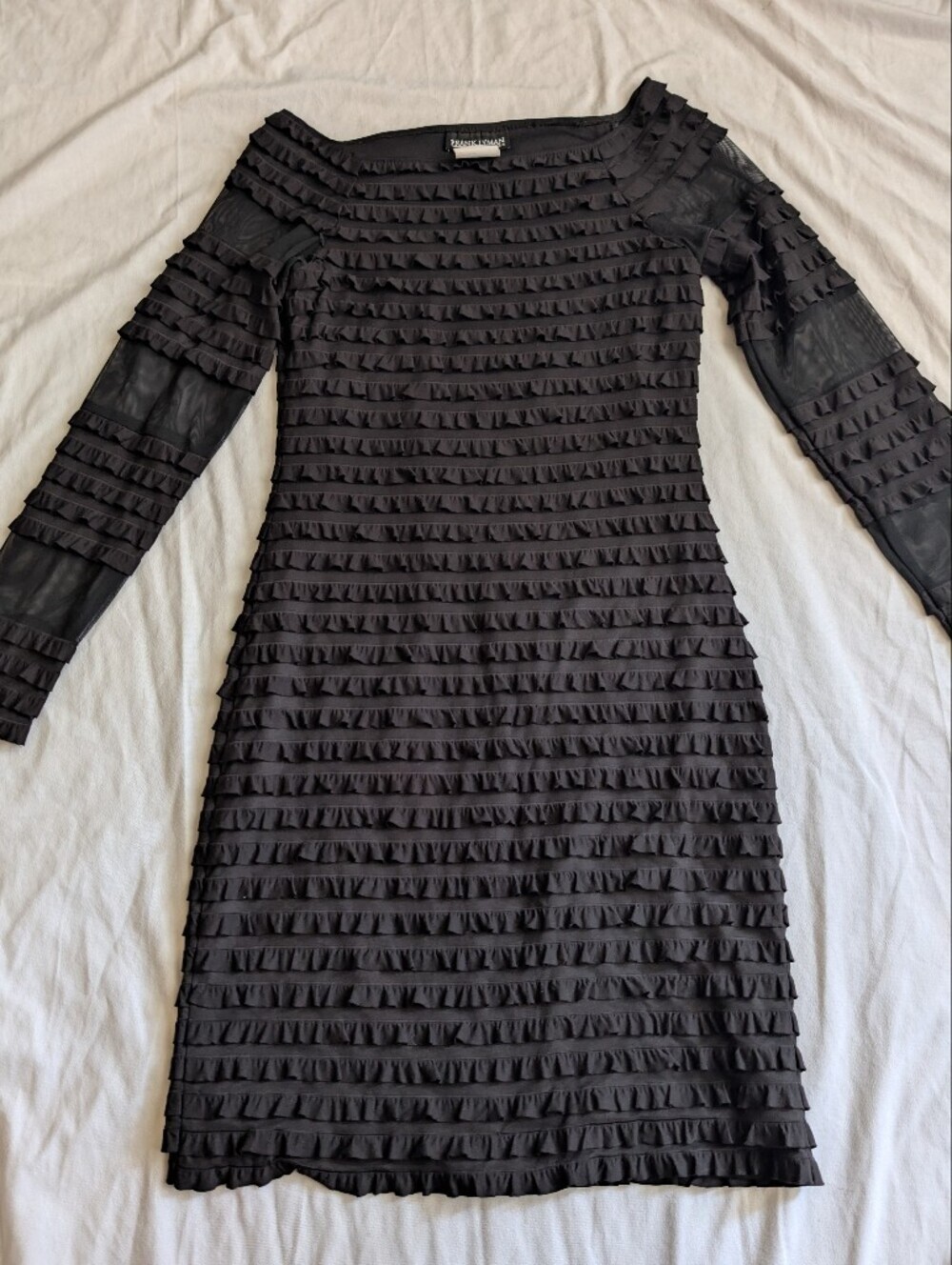 Frank Lyman Ruffle Knee length dress size 6